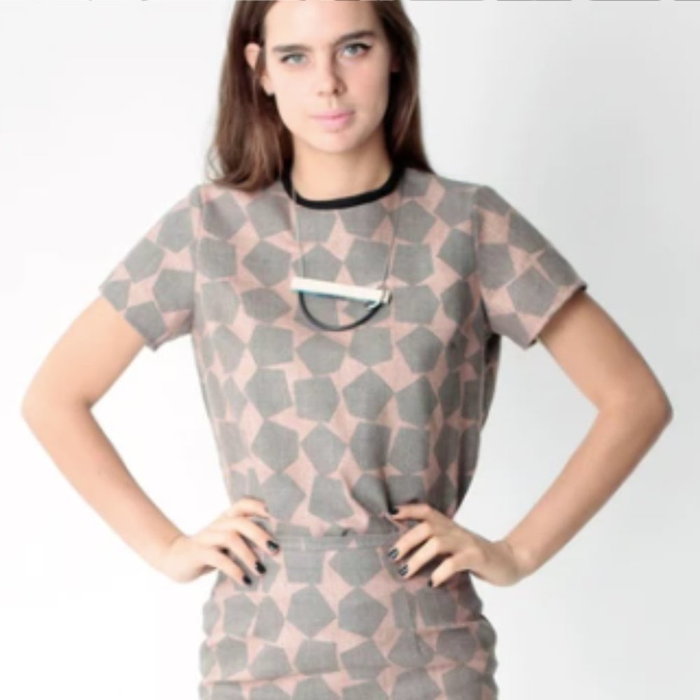 Dusen Dusen Silk Pentagon Shirt, Medium